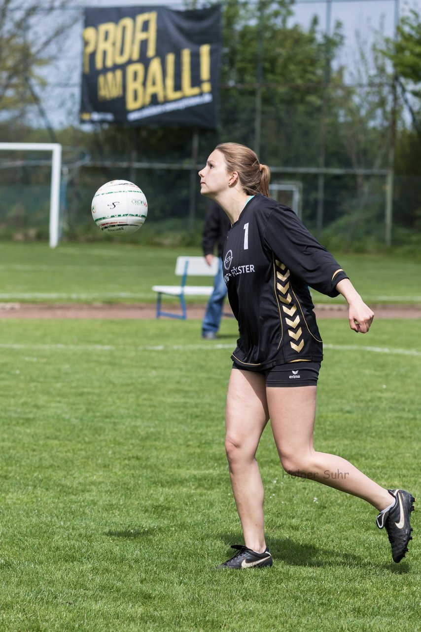 Bild 61 - Faustball Frauen Wiemersdorf